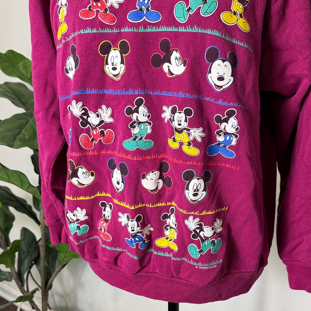 MICKEY UNLIMITED VTG DISNEY JERRY LEIGH Purple Sweatshirt Disney SZ S/M Mickey - Picture 2 of 10